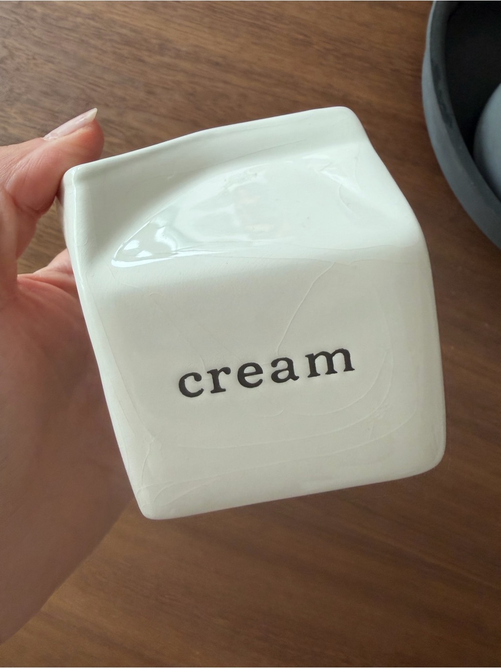 🗽Crate&Barrel White Ceramic Square Canister Base